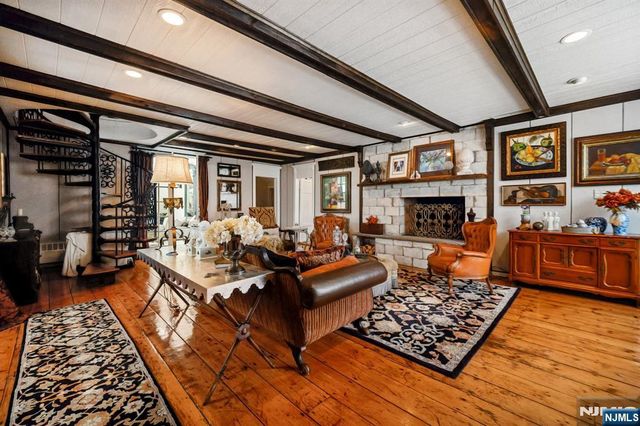 40 Edgewood Avenue, West Orange, NJ 07052