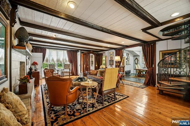 40 Edgewood Avenue, West Orange, NJ 07052