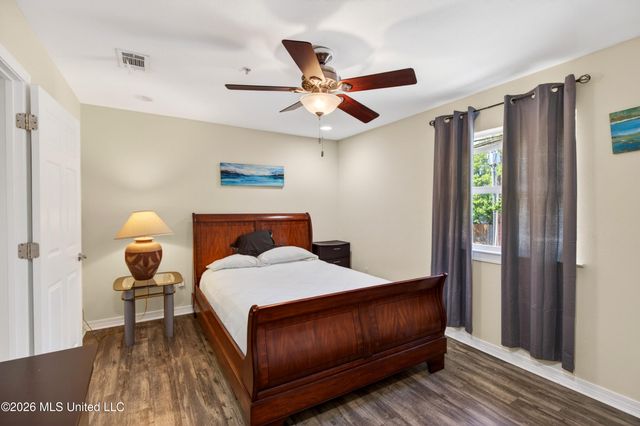 1282 Beach Boulevard, 214, Biloxi, MS 39530