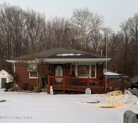 10711 Alberta Dr, Fairdale, KY 40118