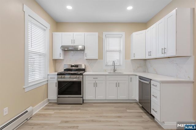 87 Paterson Avenue 2, Wallington, NJ 07057