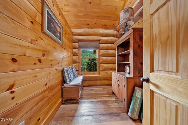 4769 Jones Cove Road, Cosby, TN 37722