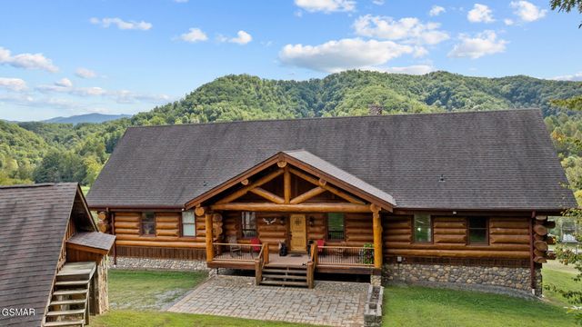 4769 Jones Cove Road, Cosby, TN 37722