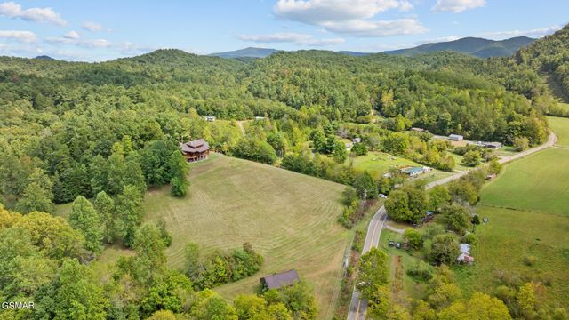 4769 Jones Cove Road, Cosby, TN 37722