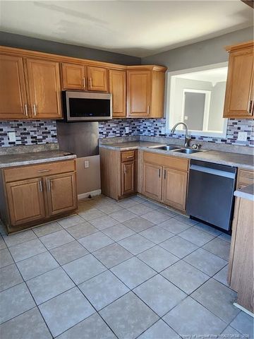 5206 Remington Road, Fayetteville, NC 28311