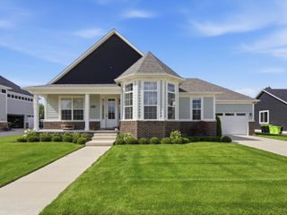 19415 Rachael Drive, Macomb Twp, MI 48042