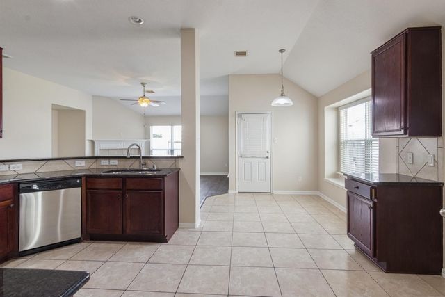 14522 Round Mountain Drive, Houston, TX 77090