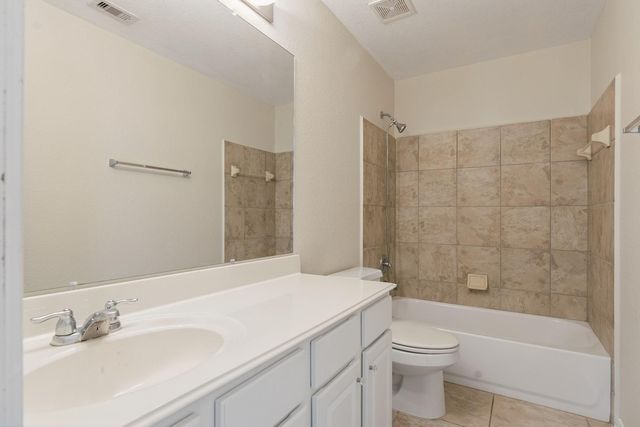 14522 Round Mountain Drive, Houston, TX 77090