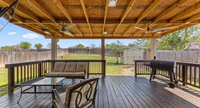 212 Lakemont DR, Hutto, TX 78634