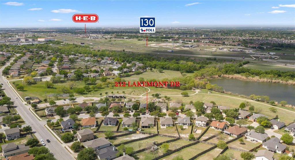 212 Lakemont DR, Hutto, TX 78634