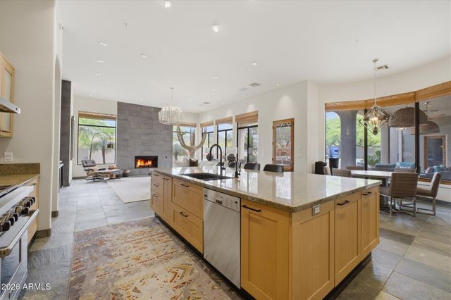 12734 E APPALOOSA Place, Scottsdale, AZ 85259