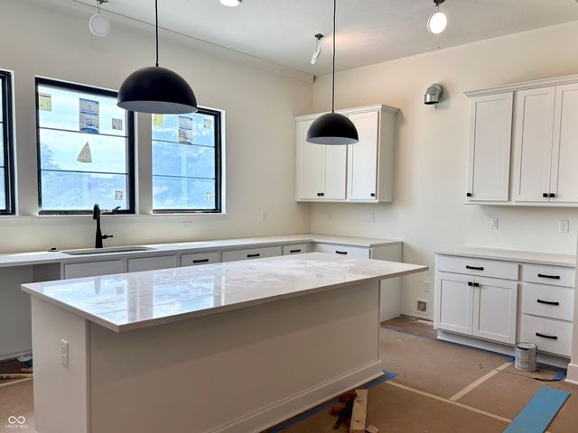 160 Midland Trace Loop, Westfield, IN 46074