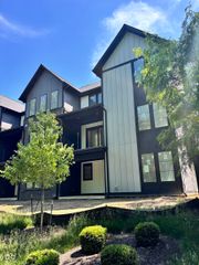 160 Midland Trace Loop, Westfield, IN 46074