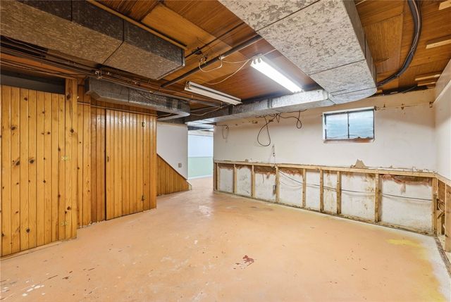 2439 Mayfair Road, Dayton, OH 45405