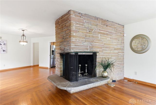 2439 Mayfair Road, Dayton, OH 45405