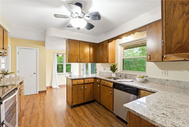 2439 Mayfair Road, Dayton, OH 45405
