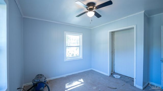 30 Howard Dr, Pensacola, FL 32503