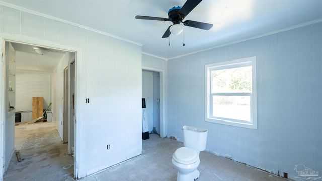 30 Howard Dr, Pensacola, FL 32503