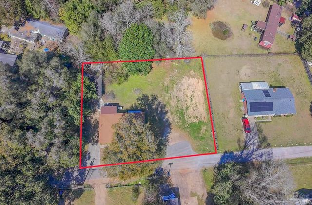30 Howard Dr, Pensacola, FL 32503
