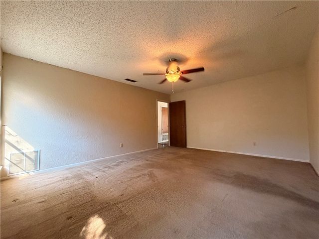 4133 Eagle Dr, Corpus Christi, TX 78413