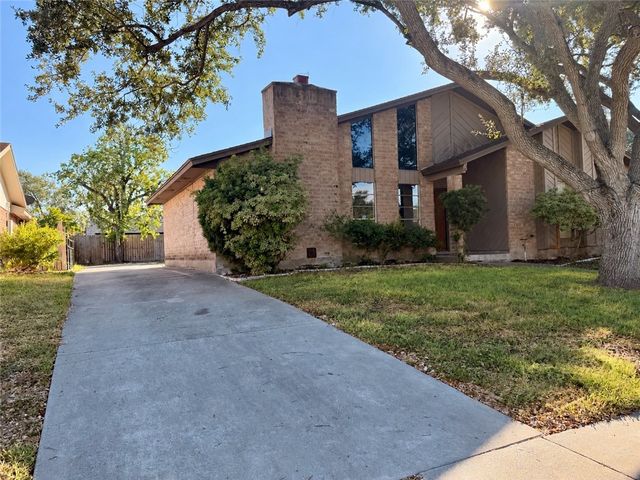4133 Eagle Dr, Corpus Christi, TX 78413
