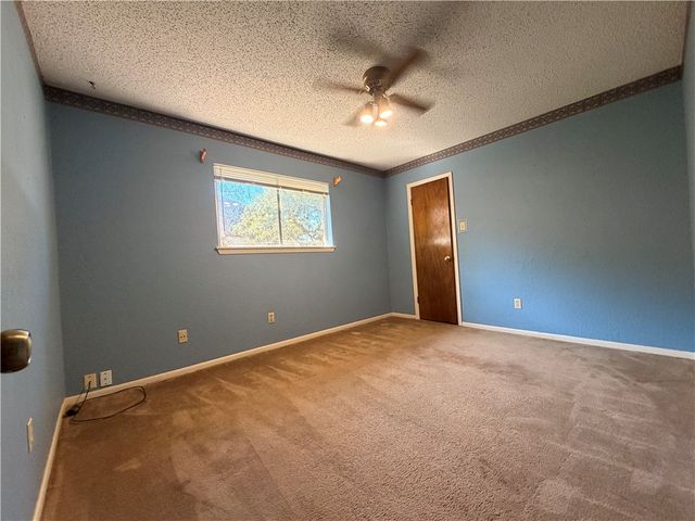 4133 Eagle Dr, Corpus Christi, TX 78413