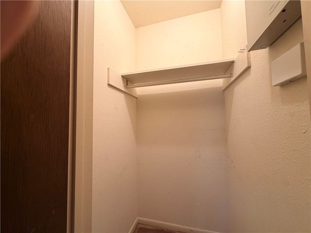4133 Eagle Dr, Corpus Christi, TX 78413
