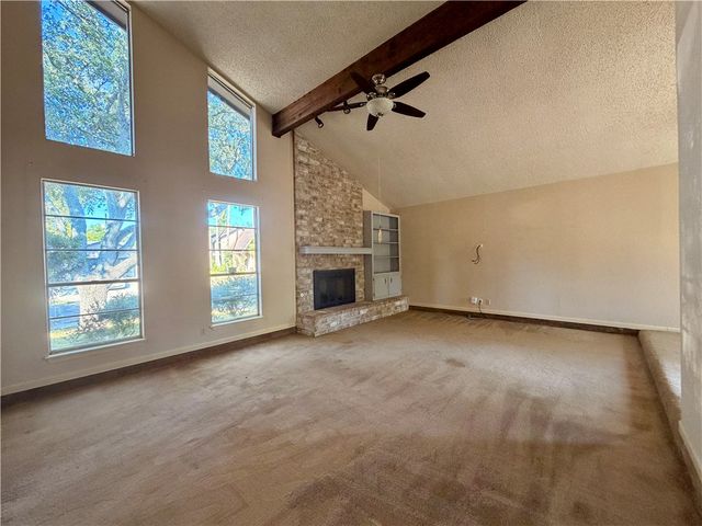4133 Eagle Dr, Corpus Christi, TX 78413