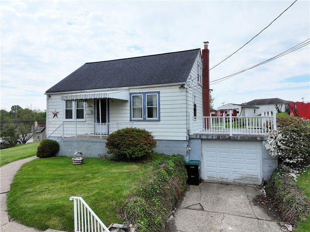 1070 Maple Ave, South Strabane, PA 15301
