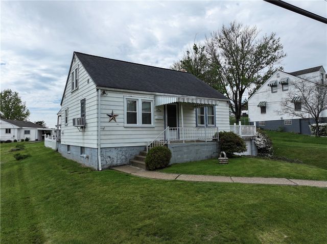 1070 Maple Ave, South Strabane, PA 15301