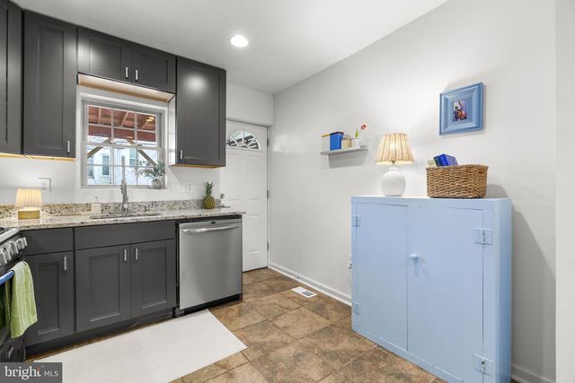 17 N BRADFORD ST, Baltimore, MD 21224