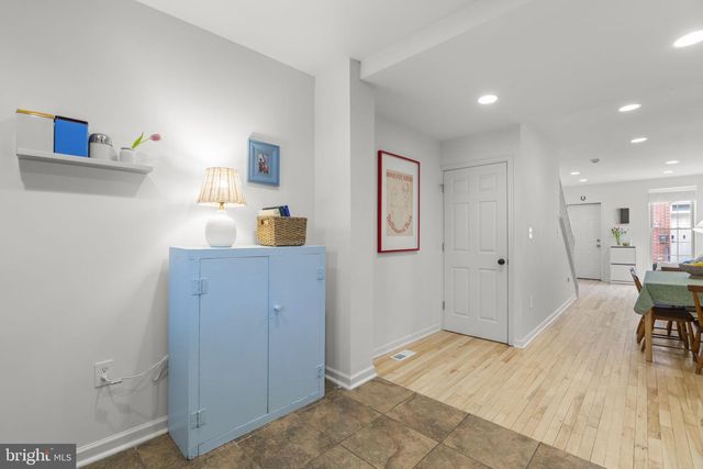 17 N BRADFORD ST, Baltimore, MD 21224