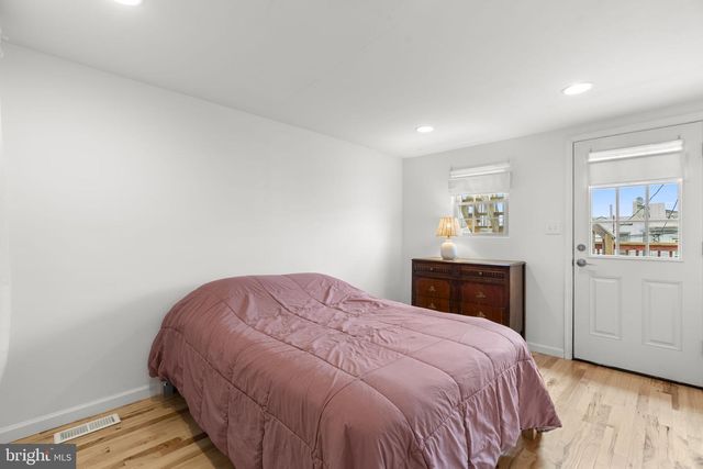 17 N BRADFORD ST, Baltimore, MD 21224