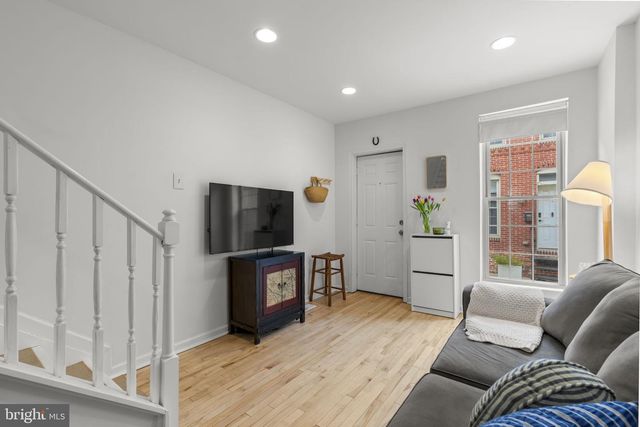 17 N BRADFORD ST, Baltimore, MD 21224