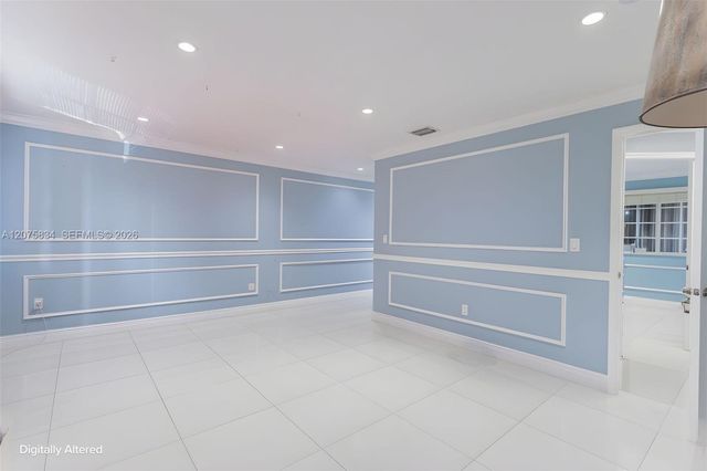 9425 NW 114th Lane 3, Hialeah Gardens, FL 33018
