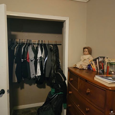 215 S Factory, Enterprise, KS 67441