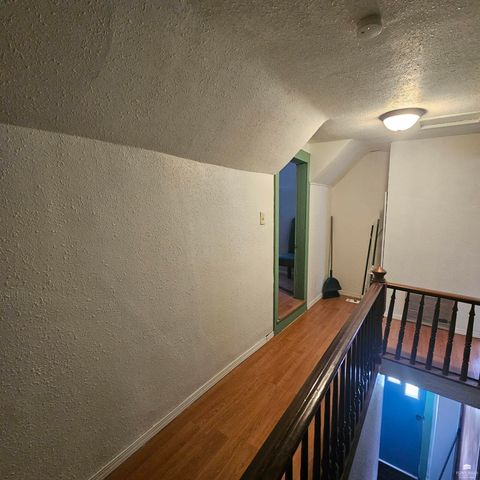 215 S Factory, Enterprise, KS 67441