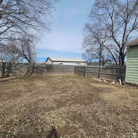 215 S Factory, Enterprise, KS 67441