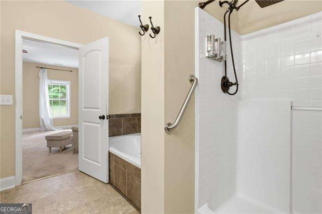 16 Allatoona Woods Trail SE, Acworth, GA 30102