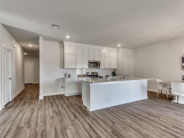 9881 Livingston Road, Edmond, OK 73025