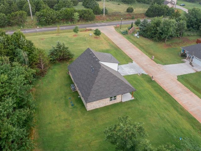 9881 Livingston Road, Edmond, OK 73025