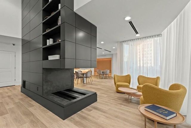 3324 Peachtree NE Road 3015, Atlanta, GA 30326