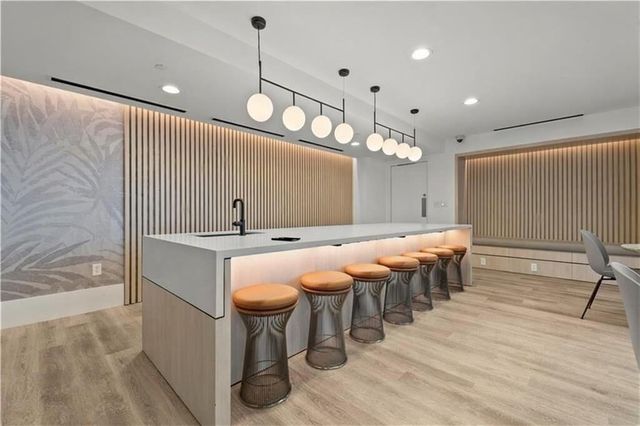 3324 Peachtree NE Road 3015, Atlanta, GA 30326