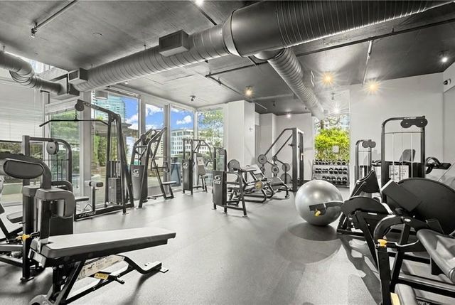 3324 Peachtree NE Road 3015, Atlanta, GA 30326