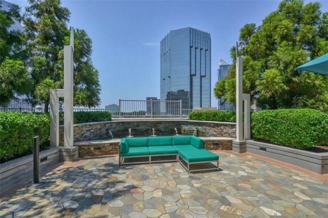 3324 Peachtree NE Road 3015, Atlanta, GA 30326