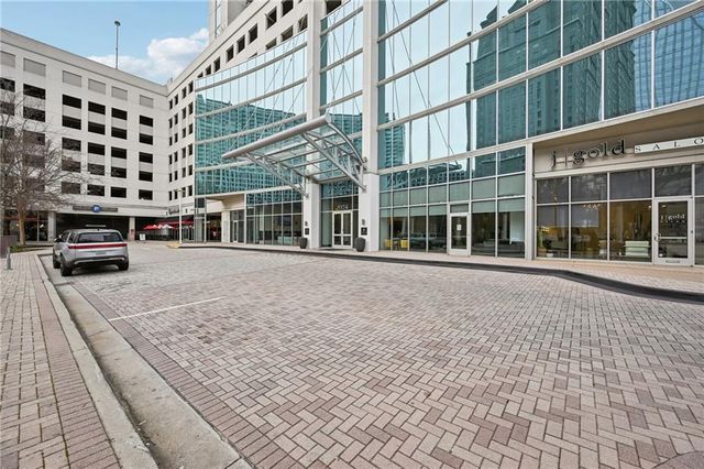 3324 Peachtree NE Road 3015, Atlanta, GA 30326