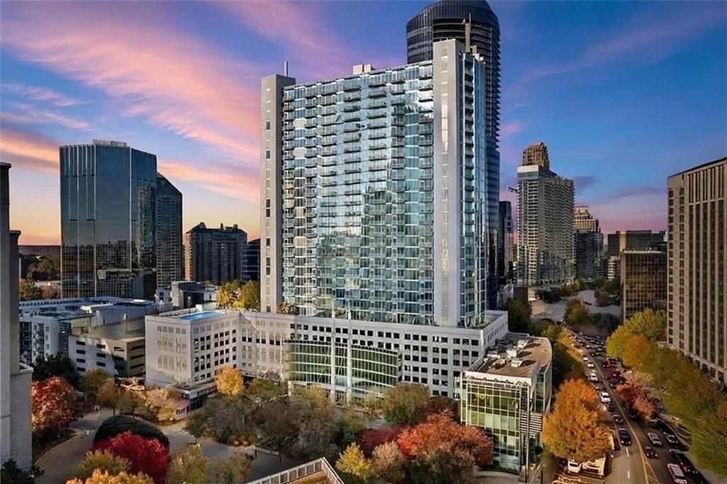 3324 Peachtree NE Road 3015, Atlanta, GA 30326