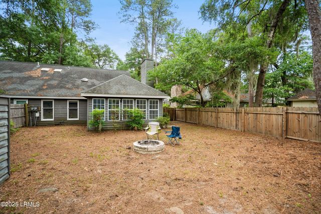 2605 Joshua Circle, Beaufort, SC 29902