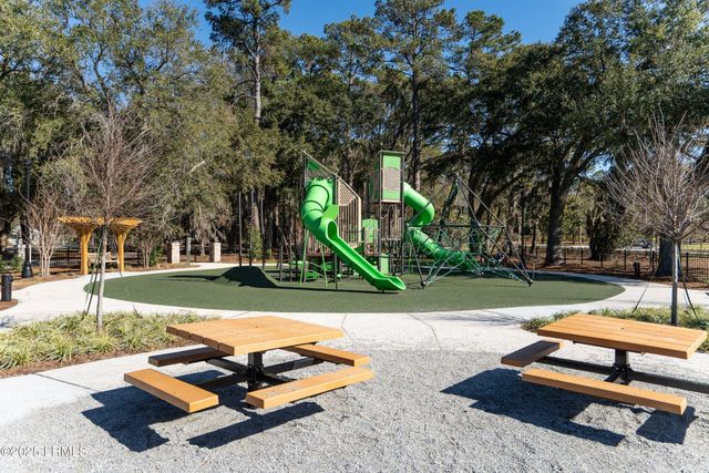 2605 Joshua Circle, Beaufort, SC 29902