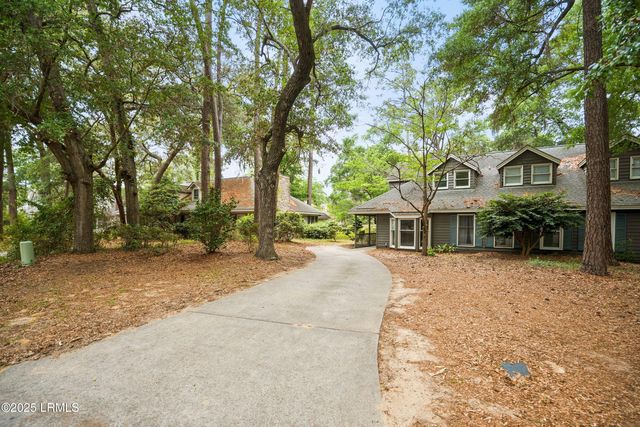 2605 Joshua Circle, Beaufort, SC 29902